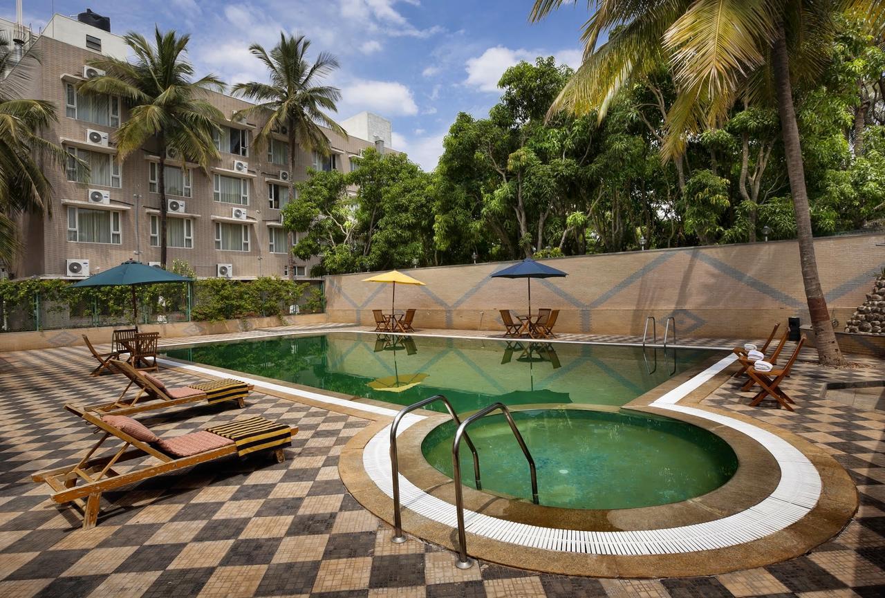 Mayur Aaditya Resort Dharwad Exteriér fotografie