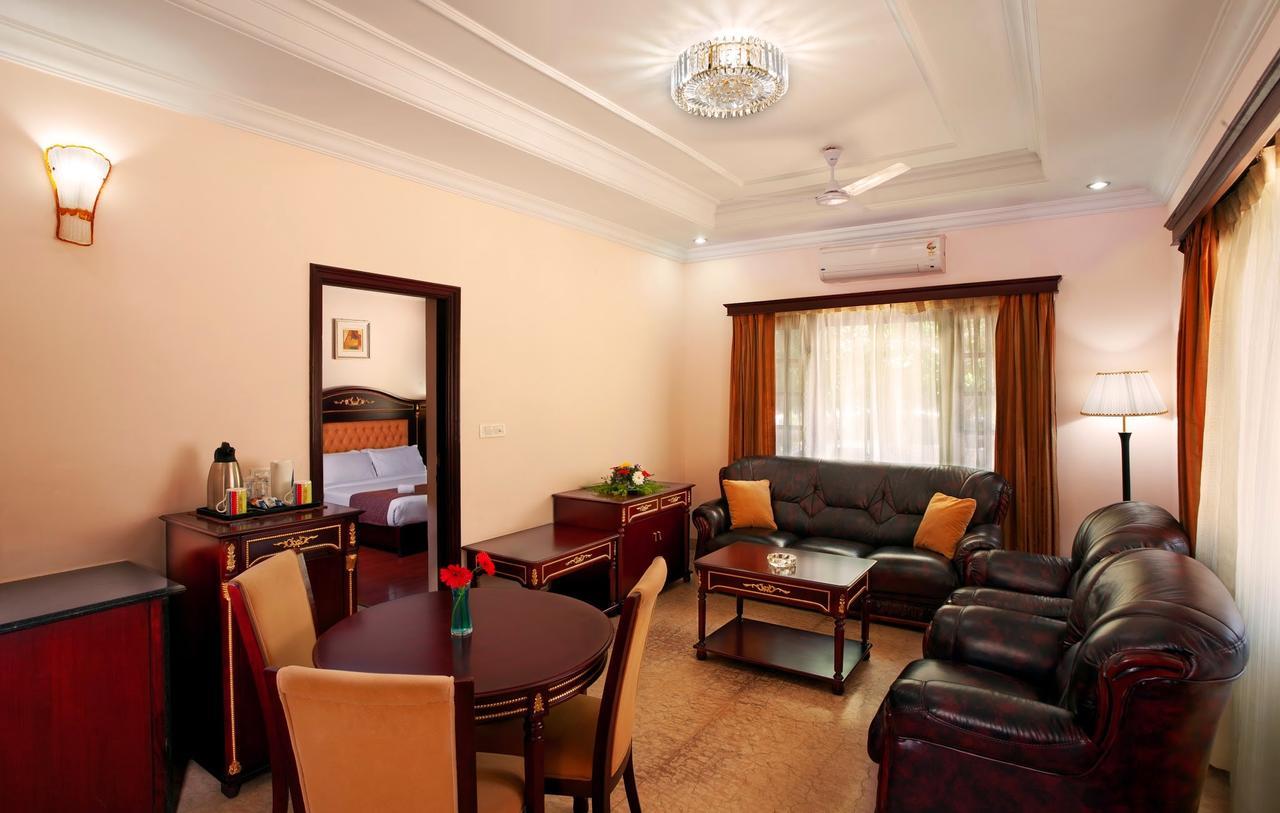 Mayur Aaditya Resort Dharwad Exteriér fotografie